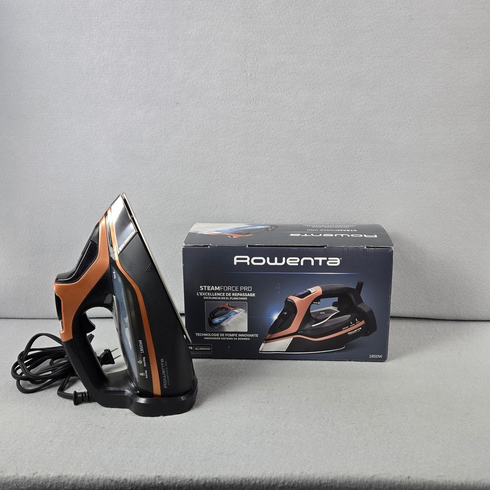 Rowenta Steamforce Pro Steam Iron 1850W Black Copper DW9540
